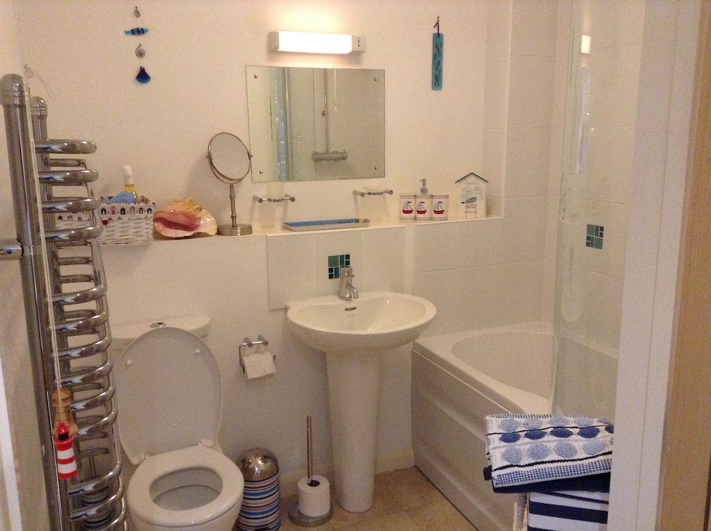 Ocean Breeze Apartment Bude Ruang foto